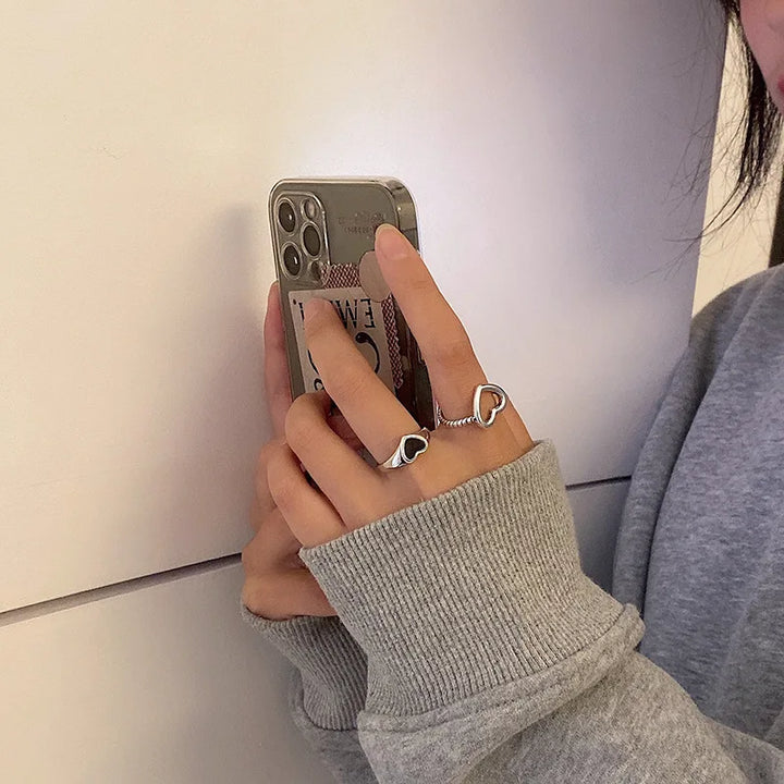 Simple Vintage Heart Rings